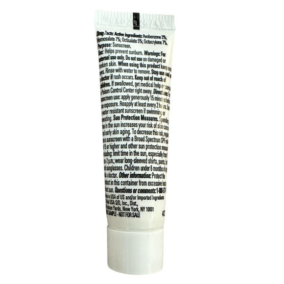 La Roche-Posay Anthelios UV Tone SPF 50 Broad Spectrum Sunscreen 0.17oz/5mL - Picture 2 of 2
